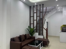 Hình ảnh Bán nhà ngõ Thụy khuê 5 tầng 31m2 nhà mới ngõ thông 7,4 tỷ