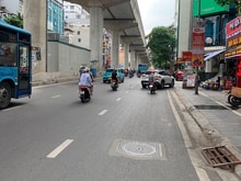 Hình ảnh Giảm giá 2 tỷ chính chủ cần bán nhanh căn nhà mặt phố cầu giấy