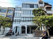 Hình ảnh Bán tòa nhà MT Nguyễn Huy Lượng, phường 14, Q Bình Thạnh, DT 12,3 x 17