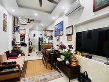Hình ảnh Bán nhà phố hào nam 39m x 4t giá 8.2 tỷ  trước nhà rộng gần 4m, tặng