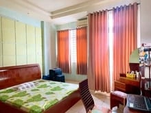 Hình ảnh Bán nhà 4 tầng, Hẻm 8m oto quay đầu , xe đậu sân nhà , 68m2 , giá 6.x