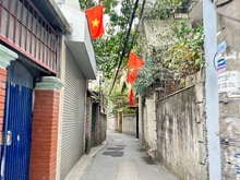 Hình ảnh Bán nhà ngõ 67 nguyễn văn cừ 42m x 4t, mt 5m, dân xây, oto thông, 8