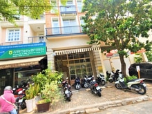 Hình ảnh Cho thuê nguyên căn nhà phố Hưng Gia 111m2, có thang máy, nhà mới PMH
