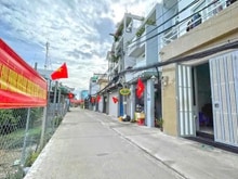 Hình ảnh Bán hẻm xe Hơi,  nhà 2 Tầng ,79.5M ,Huỳnh Tấn Phát .Quận 7