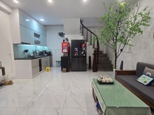 Hình ảnh Chính Chủ Cần Bán Phố Cầu Giấy DT48m2+4T Ngõ Nông Giá Chỉ 9.66Tỷ