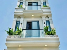 Hình ảnh Cô Chín bán nhà qua Mỹ ở. Đ. số 5, P. Bình Thuận, Quận 7. DT 76M2, SHR