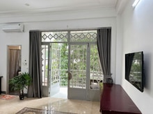 Hình ảnh Cho thuê np kd Hưng Gia, pmh. Trệt, lửng, 3 lầu. 7 phòng, giá chỉ 52tr