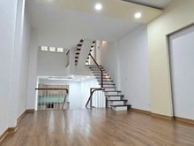 Hình ảnh Cho thuê nhà ngõ Hoàng Quốc Việt 68 m 5 tầng giá 3x triệu