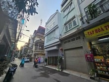 Hình ảnh Bán nhà mặt ngõ láng hạ, ngõ ô tô thông phù hợp kinh doanh nhiều mặt