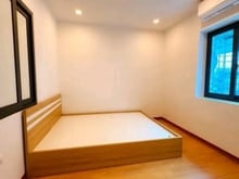 Hình ảnh Chính chủ Bán Căn Hộ Tập Thể Tầng 5  Mặt Đường  trường chinh