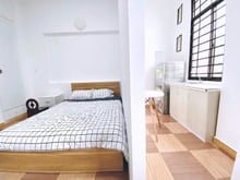 Hình ảnh Phòng trọ Studio tách bếp ban công 30m2 gần Hàng Xanh Quận Bình Thạnh