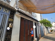Hình ảnh Bán nhà ngay Lotte - Nguyễn Văn Lượng - giá 8,5 tỷ, 5x17m, 1 trệt- lầu