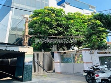 Hình ảnh Cho thuê tòa nhà văn phòng Nguyễn Văn Trỗi, 225m2 đất, 5 tầng