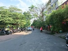Hình ảnh Bán Nhà 2 Tầng , Khu ViP ,Trần Trọng Cung -Quận 7 ,Ngang 5.3 *12M