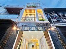 Hình ảnh Bán nhanh nhà Cù Lao, P2, Phú Nhuận, DT 35,7m2, giá 2tỷ960, sổ riêng.