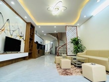 Hình ảnh Lô Góc Phố Cầu Giấy DT45m2+4T Tặng Lại Nội Thất Ngõ To Giá 9.6Tỷ