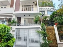 Hình ảnh Bán nhanh nhà ở Phạm Văn Chí, Q6, DT.60m2, giá.3tỷ520, có sổ riêng.
