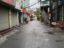 Hình ảnh Ôtô đỗ cửa - thiết kế 8 phòng ngủ - rộng rãi
