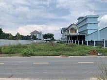 Hình ảnh Sang 1009M2 đất thị xã NGAY QL13 Sát chợ gần cụm công nghiệp GIÁ 190TR