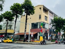Hình ảnh Cho thuê nhà góc 2 mặt tiền đường Nguyễn Văn Linh và Phạm Văn Nghị, Q7
