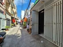 Hình ảnh Nhà nguyên căn rộng 160m2 có 4 phòng ngủ riêng biệt quận Phú Nhuận