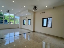 Hình ảnh CHO THUÊ LẦU 1 ĐƯỜNG ĐỒNG NAI  cực đẹp thích hợp ở, làm  văn  phòng