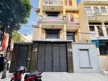 Hình ảnh Lô Góc Cộng Hoà P.13 Tân Bình - DT: 8.6❌15m - 7 Tầng Kiên Cố - Chỉ 36