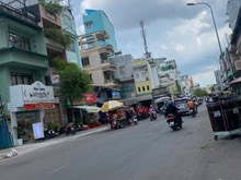 Hình ảnh Bán nhà mặt tiền Nguyễn Trãi, P. Nguyễn Cư Trinh Quận 1. DT 4,8x19m