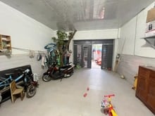 Hình ảnh Nhà đẹp hẻm xe tải tránh sát ngã 3 Tô ngọc Vân-Linh Đông 5,5x20; 8 tỷ