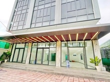 Hình ảnh Cho thuê nhà Nguyễn Thị Thập 15x20m, trệt 3 lầu, thang máy, Quận 7