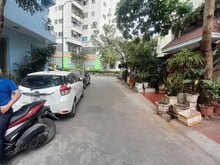 Hình ảnh Bán nhà tiểu khu đô thị nam la khê 80mx4 tầng vỉa hè,phân lô oto