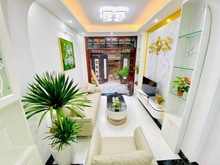 Hình ảnh Bán căn nhà Đại từ,dt50m2- giá chỉ 7.95 tỷ, ngõ oto,nhà đẹp,mới,ở luôn