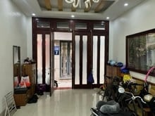 Hình ảnh Bán nhà Mễ Trì ô tô đỗ cạnh 57m2*5 tầng, nhà hiếm, vị trí VIP chỉ 9,2