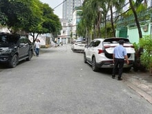 Hình ảnh Bán nhà HXH bùi đình túy DT:4.3x24 kc:2 lầu giá:10.9 TL  gần chợ bà ểu