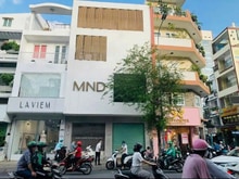 Hình ảnh Cho Thuê Nhà mặt tiền Võ Văn Tần Q3 nở hậu 12M