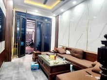 Hình ảnh Nhà Phố Trần Thái Tông Lô Góc Mặt Tiền Rộng Thoáng DT40+5Tầng  Giá 8.8