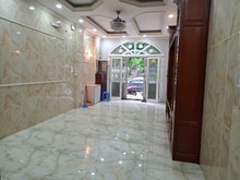 Hình ảnh Cho thuê nhà đẹp mặt tiền Tên Lửa 25 triệu