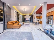Hình ảnh Nhà đẹp hẻm xe hơi thoáng mát rộng rãi đường Âu Dương Lân gần cầu ChữY