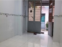 Hình ảnh Cho thuê nhà 1 trệt 1 lầu 9,5tr/th hẻm xe hơi Phú Mỹ (Gần Quận 1)