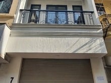 Hình ảnh .	Cho thuê 5 tầng riêng biệt Chùa Láng – thang máy, thông sàn, KD sạch
