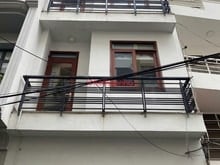 Hình ảnh Cho thuê nhà nguyên căn hẻm xe hơi ngay khu vực trung tâm, Quận 1