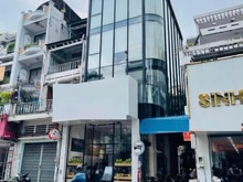 Hình ảnh hàng hiếm - nhà ốp kính cực sang – góc 2 mặt tiền 218a cao thắng