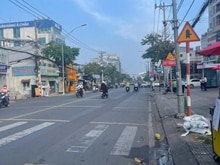 Hình ảnh Bán nhà MT kinh doanh phố  sầm uất khu bình thọ