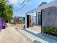 Hình ảnh Nhà xinh lung linh, SHR, 150m2, xách đồ vào ở, Xã Tân An Hội, 1 tỷ 175