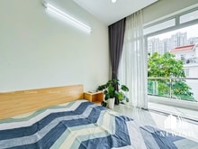 Hình ảnh Phòng Ban Công Thang Máy Phan Văn Trị gần Hàng Xanh, Bình Thạnh gần Q1