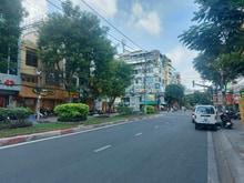 Hình ảnh Bán nhà hẻm đẹp Nguyễn Minh Hoàng, P.12, Tân Bình. DT: 5x16m.Giá: 17tỷ