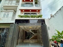 Hình ảnh Nhà đường Thạnh Lộc 19, DT:4,5x14M, Lửng, 3Lầu, Gara ôtô, 4PN, S/thung
