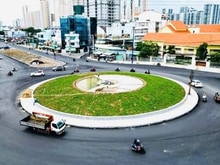 Hình ảnh CHính CHủ Bán Lô Đất Hiêm Có sát Vòng Xoay Trần Não DT 200m2 CHỉ 60 tỷ