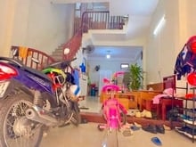 Hình ảnh Bán nhà Ngọc Hồi 5 tầng, 42m2, mặt tiền 4m, giá 6.7 tỷ