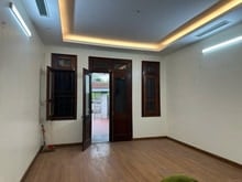 Hình ảnh Bán nhanh nhà ngõ 127 Hào Nam, giá 9.9 tỷ, 40m2x4T, ở luôn